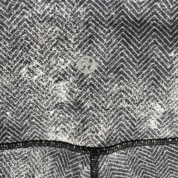 Lululemon Essential Rhythm Crop Legging In Diffusion Black White Size 10 - Picture 10 of 16